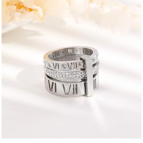 Stainless Steel Roman Numerals 3 in 1 Ring - Picture 5 of 6